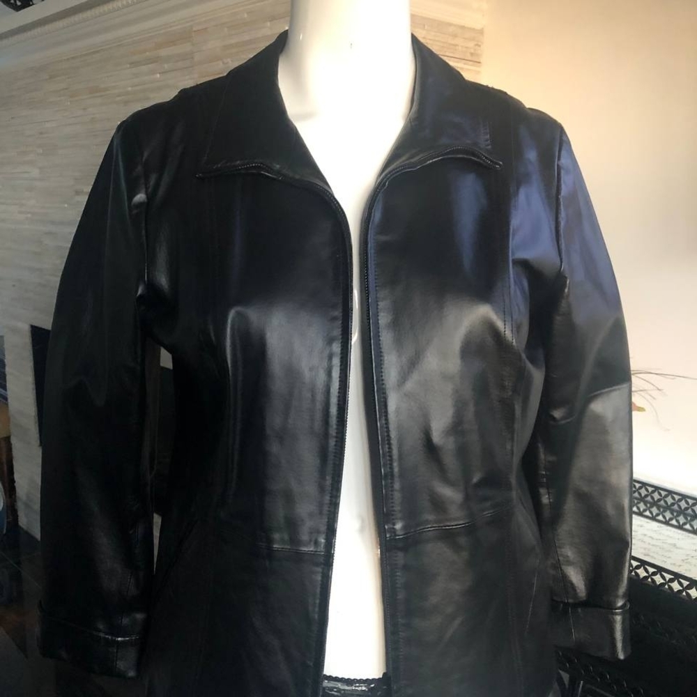 Women's Black Leather Zip-Front Jacket